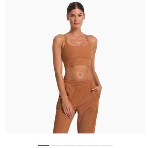 Vuori long line elevation sports bra/top